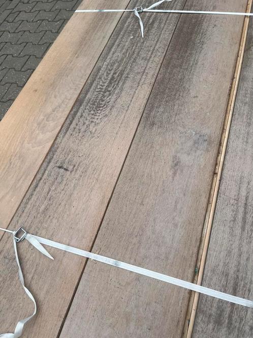 38 m2 eiken multivloer 22 cm breed  18 mm dik top 5 mm, Doe-het-zelf en Verbouw, Vloerdelen en Plavuizen, Gebruikt, Vloerdelen of -planken
