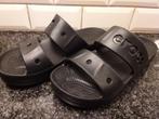 Nieuwe Crocs slippers - Maat 38/39, Crocs, Ophalen of Verzenden, Nieuw, Pantoffels of Sloffen