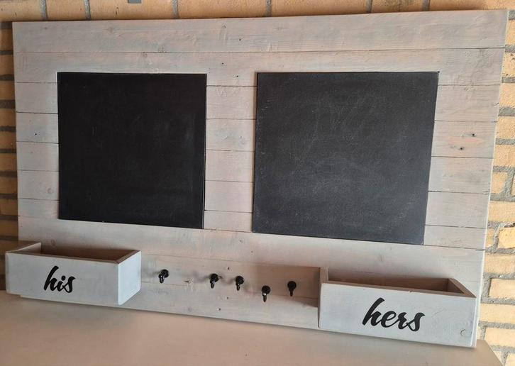 Krijtbord met opbergvakken, Huis en Inrichting, Woonaccessoires | Memoborden, Nieuw, Krijtbord, Ophalen