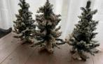 3x uitvouwbare kunstkerstbomen, sneeuw & houten voet 60 cm, Diversen, Kerst, Ophalen of Verzenden, Gebruikt