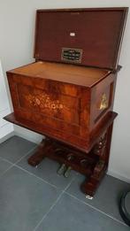 Humidor Hof van Gelre, Ophalen, Zo goed als nieuw