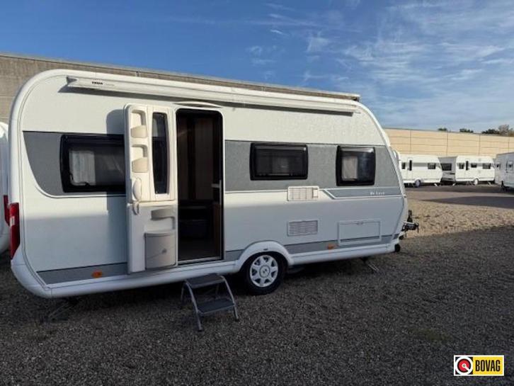 Hobby 455 UF Luxe Mover Luifel fietsenrek, Caravans en Kamperen, Caravans, Bedrijf, 1000 - 1250 kg, Rondzit, Hobby, Dwarsbed, Overige typen