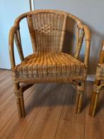 Gratis ophalen, Vintage Rotan Stoel 2 stuks, Huis en Inrichting, Stoelen, Gebruikt, Twee, Bruin, Riet of Rotan