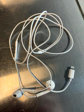 iPhone Oortjes beschikbaar voor biedingen