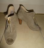 Paul Green taupe suède enkellaarzen peeptoe ritsje 38 1/2, Verzenden, Beige, Lage of Enkellaarzen, Zo goed als nieuw