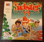 Twister, Hobby en Vrije tijd, Gezelschapsspellen | Bordspellen, Ophalen of Verzenden, Zo goed als nieuw