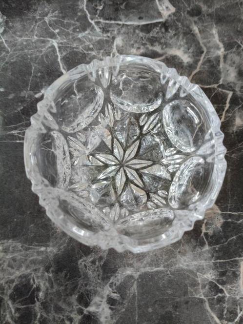 Kristallen schaaltje met stermotief, Antiek en Kunst, Antiek | Glas en Kristal, Ophalen