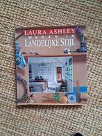 Laura Ashley Wonen in Landelijke Stijl, Boeken, Wonen en Tuinieren, Ophalen of Verzenden, Gelezen, Laura Ashley, Interieur en Design