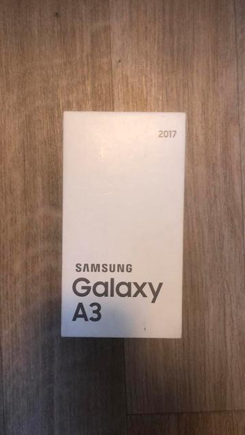 Samsung Galaxy A3 (2017) beschikbaar voor biedingen
