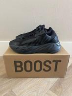 Adidas Yeezy 700 MNVN Triple Black, Ophalen, Zwart, Yeezy, Sneakers of Gympen