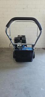 HBM 4 takt Verticuteermachine 400 mm Met 18 Messen - 208cc, Tuin en Terras, Ophalen of Verzenden, Zo goed als nieuw, Benzine