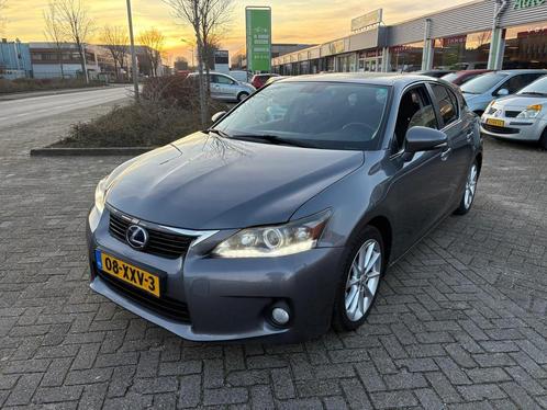 Lexus CT 200h Business Edition|KEYLESS|CRUISE CONTROL|, Auto's, Lexus, Bedrijf, Te koop, CT-H, ABS, Achteruitrijcamera, Airbags