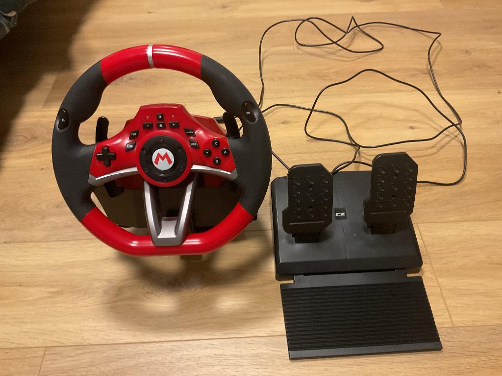 Mario kart race stuur, Spelcomputers en Games, Spelcomputers | Nintendo Consoles | Accessoires, Ophalen, Zo goed als nieuw, Switch