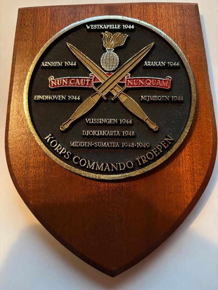 Wapenschild KCT, Verzamelen, Militaria | Algemeen, Landmacht, Kleding of Schoenen, Nederland, Verzenden