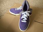Sneakers lila suerde mt 38 zgan, Ophalen of Verzenden, Zo goed als nieuw