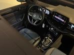 Volkswagen T-Roc 1.5 TSI Sport IQ.Drive |PANO|150PK|GARANTIE, Auto's, Volkswagen, 1258 kg, 4 cilinders, Zwart, Bedrijf