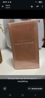 Nieuw, Sieraden, Tassen en Uiterlijk, Uiterlijk | Parfum, Ophalen of Verzenden, Zo goed als nieuw
