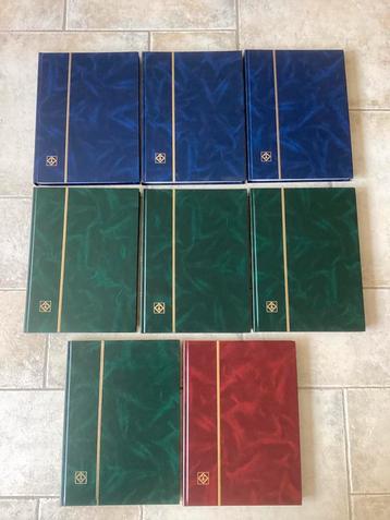 8 lege Postzegelalbums van LEUCHTTURN beschikbaar voor biedingen