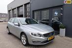 Volvo V60 2.0 T3 Nordic+, Gebruikt, 4 cilinders, 1969 cc, Handgeschakeld