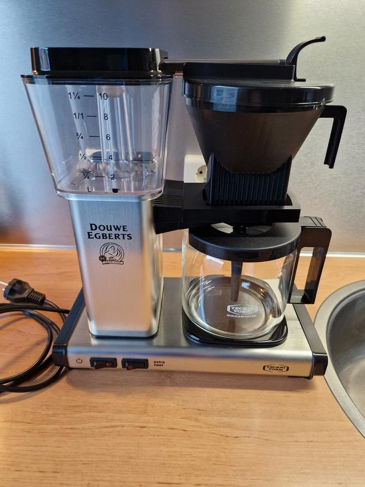 ☕️ Douwe Egberts ✅️ moccamaster ⚠️ IN NIEUWSTAAT ⚠️, Witgoed en Apparatuur, Koffiezetapparaten, Zo goed als nieuw, Gemalen koffie