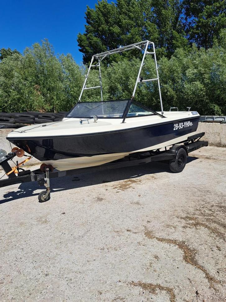 Browning malibu mercury 3.0 150 pk waterskiboot, Watersport en Boten, Speedboten, 3 tot 6 meter, Benzine, Minder dan 70 pk, Polyester