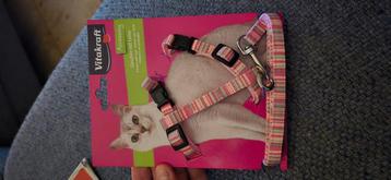 Vitakraft tuigje voor katten in de mooie roze kleur beschikbaar voor biedingen