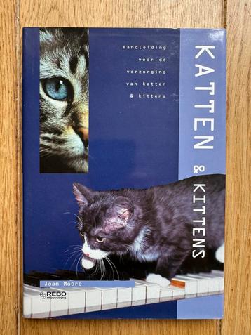 Boekje voor de verzorging van katten & kittens z.g.a.n. beschikbaar voor biedingen