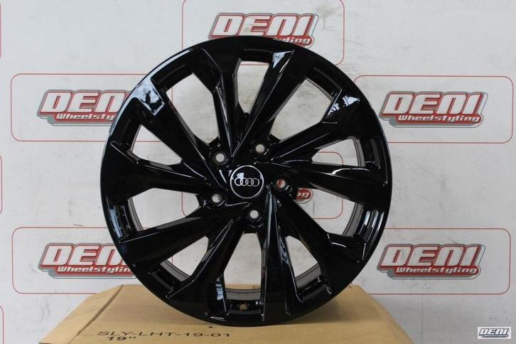 19" Audi Q6 originele velgenset Black Edition 85H601025BM, Auto-onderdelen, Banden en Velgen, Velg(en), 19 inch, Personenwagen