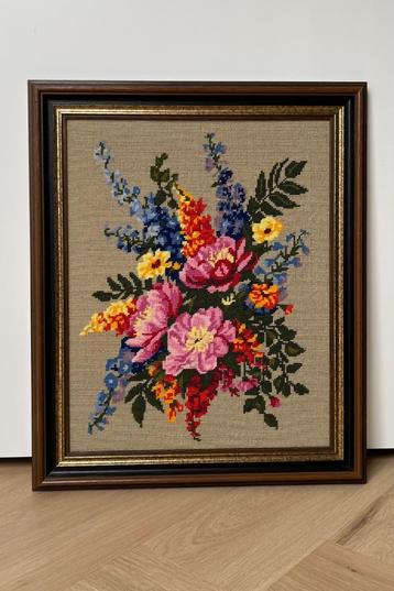 Prachtig geborduurd schilderij beschikbaar voor biedingen
