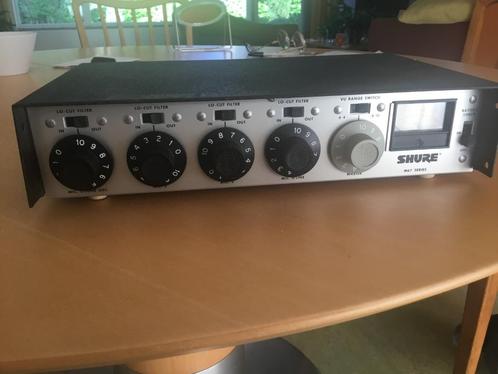 Shure M67 4 kanaals mic preamp met input transformers, Audio, Tv en Foto, Professionele Audio-, Tv- en Video-apparatuur, Gebruikt