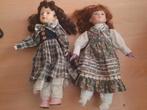 2 oude porseleinen poppen in dordrecht stadspolder, Verzamelen, Poppen, Ophalen of Verzenden, Gebruikt, Pop