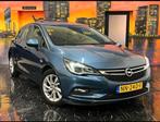 Opel Astra 1.4 Turbo 110KW 5D 2017 Blauw pano lux, Auto's, Euro 5, Zwart, 4 cilinders, Blauw