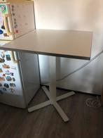 Palmberg CREW witte Bartafel / Stabureau 105x80x80 cm, Ophalen, 100 tot 150 cm, Vierkant, Tot twee personen