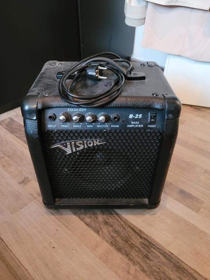 30Watt Basgitaar Combo, Muziek en Instrumenten, Versterkers | Bas en Gitaar, Gebruikt, Minder dan 50 watt, Ophalen