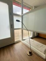 Vintage Vloerlamp met Aanpasbare Kop, Huis en Inrichting, Ophalen, Gebruikt, Metaal, 100 tot 150 cm