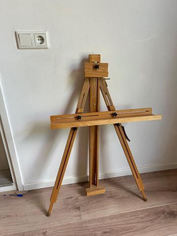 Painting easel beschikbaar voor biedingen