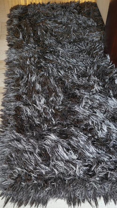 Topkwaliteit Natuzzi vloerkleed antraciet 240x170 cm, Huis en Inrichting, Stoffering | Tapijten en Kleden, Zo goed als nieuw, 150 tot 200 cm