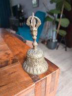 Tibetaanse bel met Dorje - Ritueel instrument, Antiek en Kunst, Ophalen of Verzenden, Brons