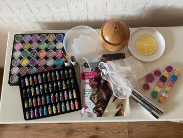Nagelspullen: Nail-art & diverse spulletjes beschikbaar voor biedingen