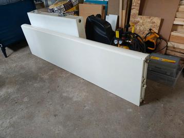 Vlakke radiator 45 x 180 cm 21 type beschikbaar voor biedingen