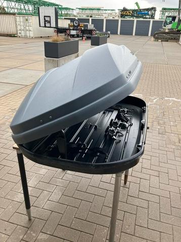 Thule Touring S box per direct beschikbaar. Laagste € beschikbaar voor biedingen