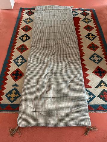 Nieuw gecapitonneerd katoenen matras/yogamat Zara Home beschikbaar voor biedingen