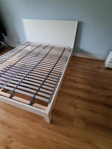 Ikea bedframe - 200x160 - afbeelding 2