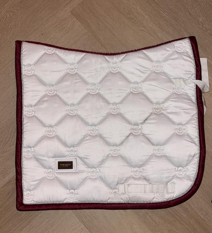 Equestrian Stockholm dekje Dressuur Full bordeaux, Dieren en Toebehoren, Paarden en Pony's | Dekens en Dekjes, Zo goed als nieuw