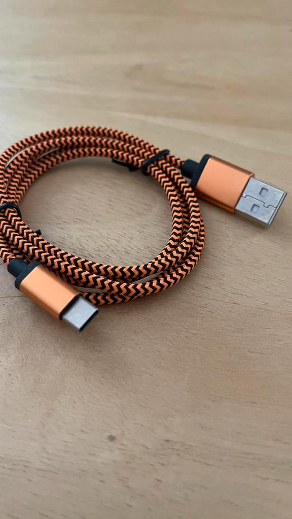 USB naar USB-C Kabel – Sterke Gevlochten Oplaadkabel, Telecommunicatie, Mobiele telefoons | Telefoon-opladers, Nieuw, Apple iPhone