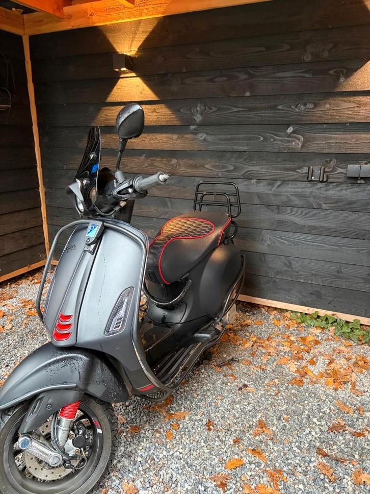 Vespa Spint, Fietsen en Brommers, Scooters | Vespa, Zo goed als nieuw, Vespa S, Maximaal 45 km/u, Benzine, Ophalen