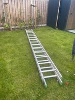Uitschuifbare ladder trap, Doe-het-zelf en Verbouw, Ladders en Trappen, 2 tot 4 meter, Ladder, Gebruikt, Opvouwbaar of Inschuifbaar