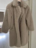 Dames jas fluffy, Kleding | Dames, Jassen | Winter, Verzenden, Zo goed als nieuw, Maat 38/40 (M), Beige