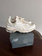 New Balance 2002R Maat 45  valt 44 Protection Pack Sea Salt, Kleding | Heren, Schoenen, Ophalen of Verzenden, Nieuw, Overige kleuren