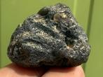 Agni Manitiet- Indische Moldaviet - Tektiet - mineralen K3, Verzamelen, Mineralen en Fossielen, Ophalen of Verzenden, Mineraal